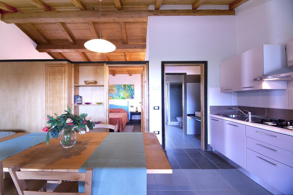 Il Borgo Centro Vacanze Guardistallo Bagian luar foto